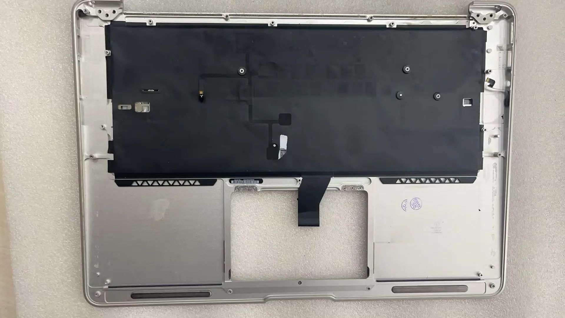 90% New Original Topcase for A - Keyboard Cover review and price